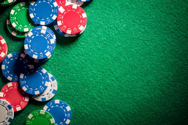Live Gaple Online dealer table with tiles and players